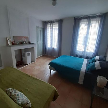 Apt En Luberon Appartement 3 Chambres Et Garage Privee Exteriör bild